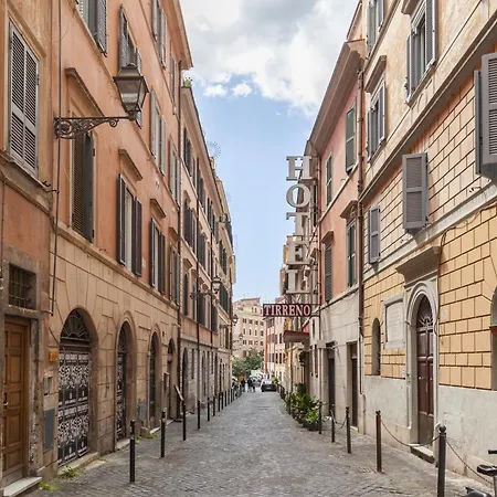 Colosseo Historic Appartement Rome